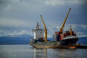 Νέες γεωπολιτικές προκλήσεις για τη ναυτιλία: Τι αποκαλύπτει η έκθεση της Allianz για το 2025