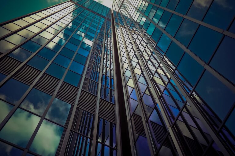 652234-architecture-2256489_1920